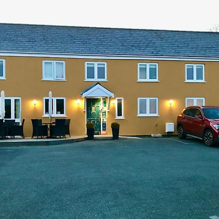 Hotel The Ferryboat Fishguard Exterior foto